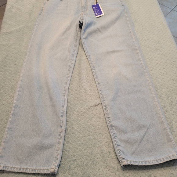 NWT forever 21 - jeans - Picture 3 of 16